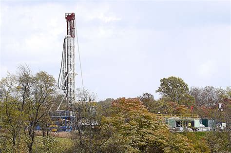 Pennsylvania’s Energy Lifeline Is Being Cut as Natural Gas Jobs Plummet